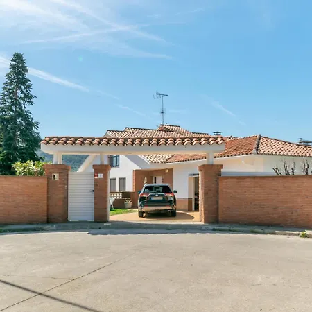 Large 5-bed Villa, Mountain And Beach, At 30' From Barcelona * Vallromanes